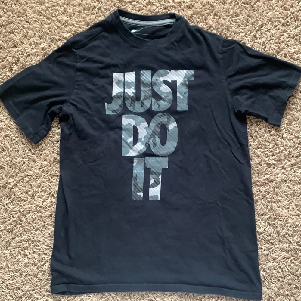 Boys Nike shirt